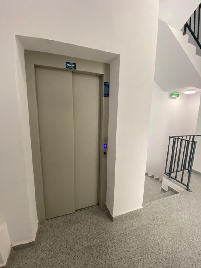 Helga'S Place Premium 1 Bedroom Condo Cluj-Napoca Eksteriør bilde