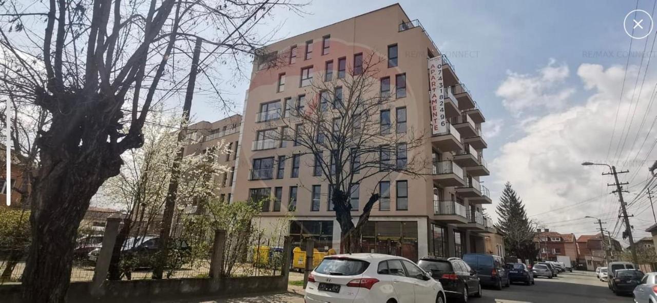 Helga'S Place Premium 1 Bedroom Condo Cluj-Napoca Eksteriør bilde