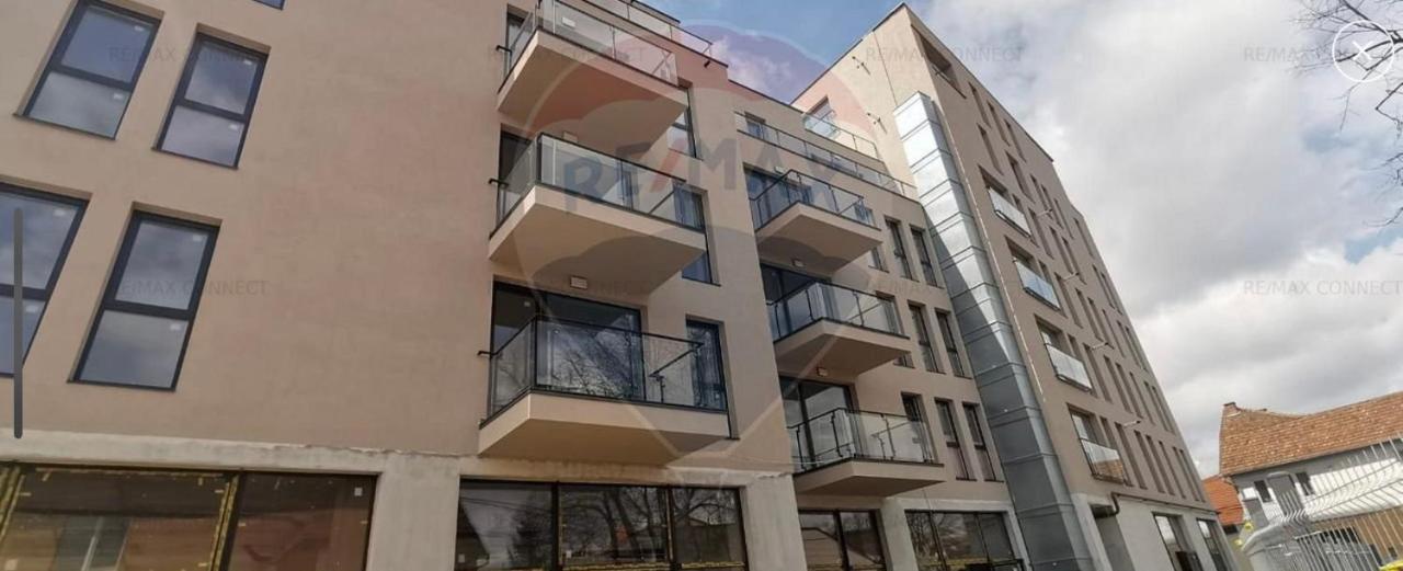 Helga'S Place Premium 1 Bedroom Condo Cluj-Napoca Eksteriør bilde